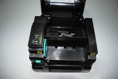從珠寶標(biāo)簽到賦碼大師——TSC 300E打印機(jī)為何成智慧制造新標(biāo)配？